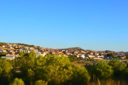 A través de la Sociedad Mercantil Estatal de Infraestructuras Agrarias (SEIASA)