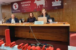 Hoy, en la Jornada sobre “Los contratos alimentarios de vacuno de carne” en Lugo 