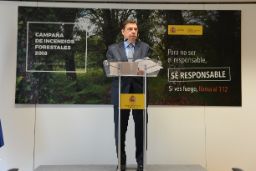 Hoy en Madrid, en el Centro de Operaciones que gestiona el operativo de medios de extinción para apoyo a las CCAA