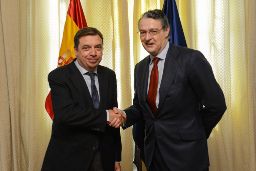 LA OIV HA CELEBRADO HOY ELECCIONES PARA OCUPAR EL CARGO DE LA DIRECCIÓN GENERAL EN SU ASAMBLEA EN PUNTA DEL ESTE (URUGUAY)