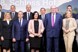 EN EL CONSEJO INFORMAL DE MINISTROS DE AGRICULTURA DE LA UE, EN SCHLOSS HOF (AUSTRIA)