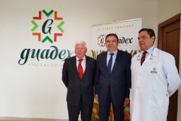 HOY, EN SU VISITA A LA SAT GUADEX, EN PALMA DEL RÍO (CÓRDOBA) 