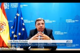 En el encuentro, por videoconferencia, con el director de IICA 