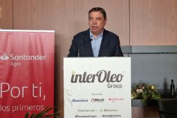 HOY, EN LA JORNADA NACIONAL “PRESENTE Y FUTURO DEL OLIVAR Y DEL ACEITE DE OLIVA”, CELEBRADA EN JAÉN 