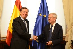 Hoy, en la sede del ministerio