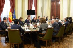 Luis Planas preside la reunión del comité de dirección del ministerio 