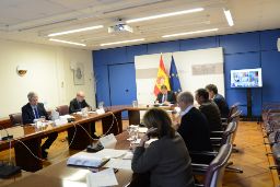 Presidida por el ministro en funciones, Luis Planas  