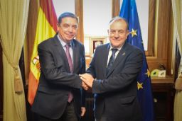 Hoy, en la sede del ministerio