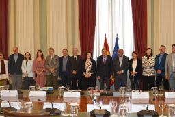 Hoy, en la sede del ministerio 