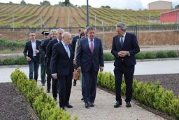 Hoy, en la inauguración de la Bodega Protos en Cubillas de Santa Marta (Valladolid)