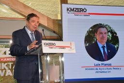 Hoy, en la clausura de los Premios Food Changemakers Awards Km Zero