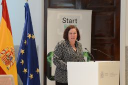 Durante el lanzamiento de la II edición del programa “StartBEC”