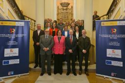 Mediante dos convenios con comunidades de regantes firmados hoy