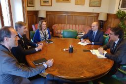 HOY, EN LA SEDE DEL MINISTERIO