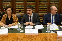 PRESIDIDA POR EL SECRETARIO GENERAL DE AGRICULTURA Y ALIMENTACIÓN 