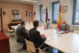 HOY, EN UNA REUNIÓN MANTENIDA EN LA SECRETARÍA GENERAL DE PESCA 