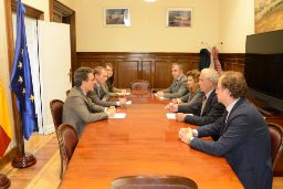 Hoy, en la sede del ministerio  