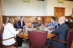 Hoy, en la sede del ministerio