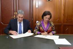 MEDIANTE LA SUSCRIPCIÓN DE UN CONVENIO DE COLABORACIÓN CON LA CONFEDERACIÓN DE ASOCIACIONES DE FRISONA ESPAÑOLA 