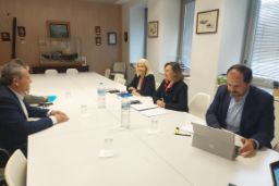 Hoy, en la sede de la Secretaría General de Pesca  