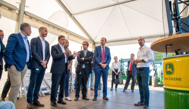 Hoy, en un evento de la empresa John Deere en su sede de Parla (Madrid)