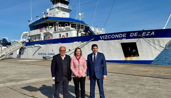 Hoy, en Vigo, en el acto de conmemoración del XXV aniversario del buque oceanográfico Vizconde de Eza