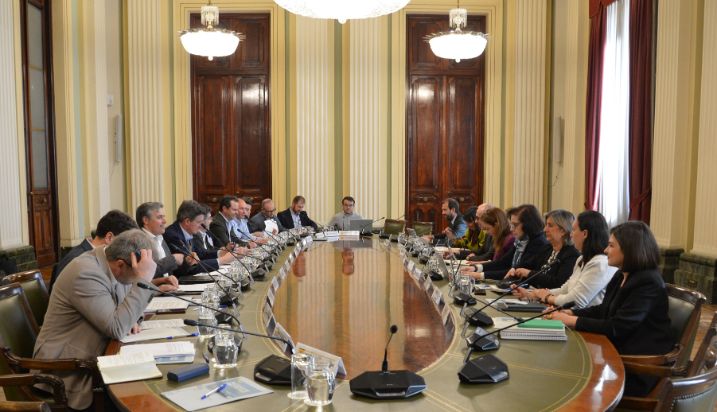 Hoy, en la sede del ministerio 