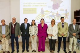 Hoy, en el IV Encuentro Interterritorial de Mujeres Cooperativistas, en Cazalla de la Sierra (Sevilla)