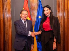 Embajadora de Serbia (10)