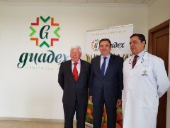 HOY, EN SU VISITA A LA SAT GUADEX, EN PALMA DEL RÍO (CÓRDOBA) 