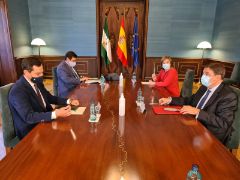 El ministro se ha reunido con el presidente de la Junta de Andalucía