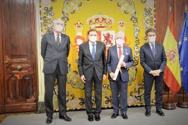 Hoy, en la sede del Ministerio 