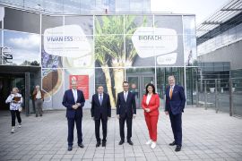 ENCUENTRO BILATERAL CON EL MINISTRO DE ALIMENTACIÓN Y AGRICULTURA DE ALEMANIA, CEM ÖZDEMIR, EN BIOFACH 2022