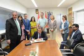 03.10.2024 L Planas Ayuntam Parla 2