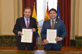 Hoy, en la firma del Memorando de Entendimiento entre los dos países