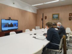 EN UNA REUNIÓN, POR VIDEOCONFERENCIA, CON LA AUTORIDAD PORTUARIA DE VIGO