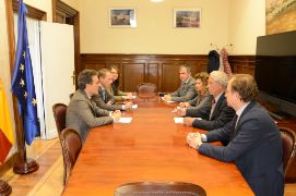 Hoy, en la sede del ministerio  