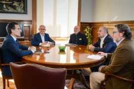 Hoy, en la sede del ministerio