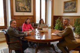 Hoy, en la sede del ministerio