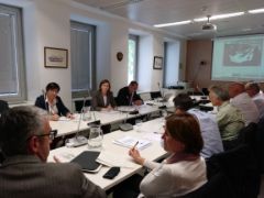 EN UNA REUNIÓN CON LA DIRECTORA GENERAL DE RECURSOS PESQUEROS