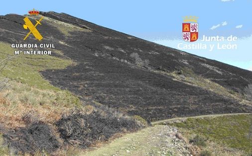 El SEPRONA de la Guardia Civil investiga a un ganadero y a su hijo menor por un delito de incendio forestal, en el que ardieron 16 hectáreas de...