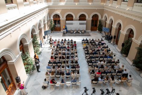 Hoy, en la presentación de un libro conmemorativo sobre la PAC