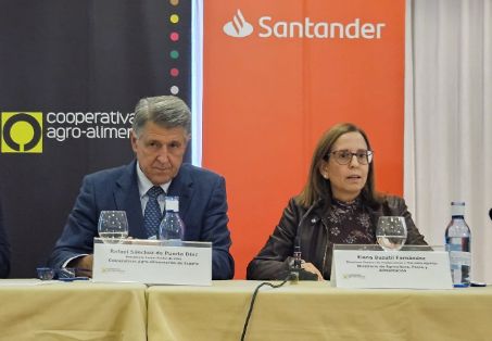 En un acto organizada por Cooperativas Agro-alimentarias de España