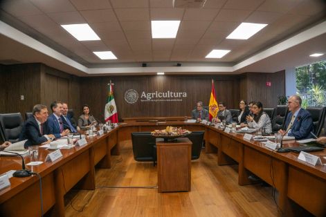 Viaje oficial del ministro Planas a México