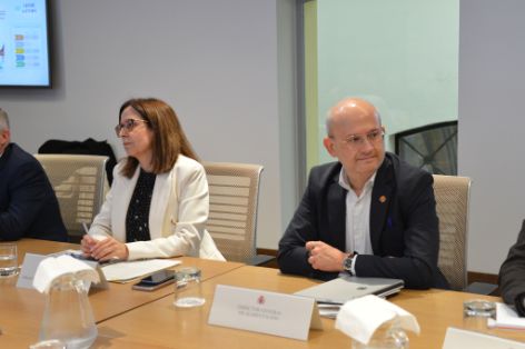 Hoy, en la mesa sectorial del vacuno de leche