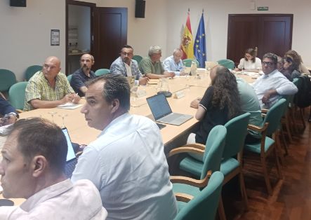 Hoy, en la mesa sectorial de fruta de verano