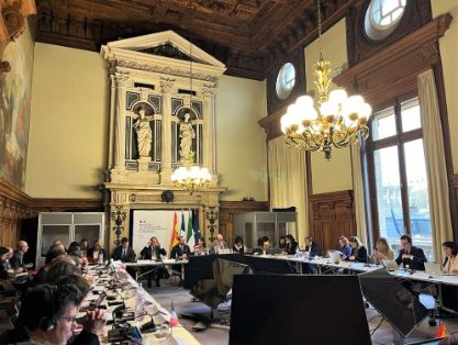 En su sexta reunión plenaria, en París 