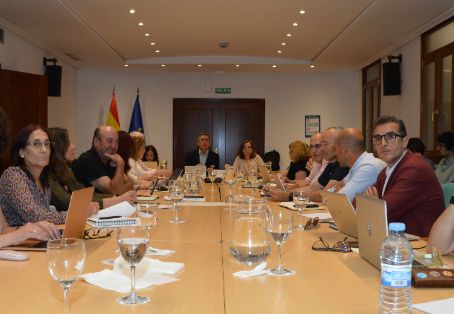 Hoy, en una reunión con el sector  