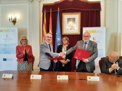 CON FONDOS DEL PLAN DE RECUPERACIÓN, TRANSFORMACIÓN Y RESILIENCIA  