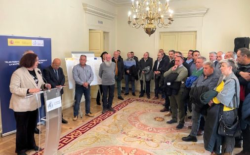 Con la firma de tres convenios